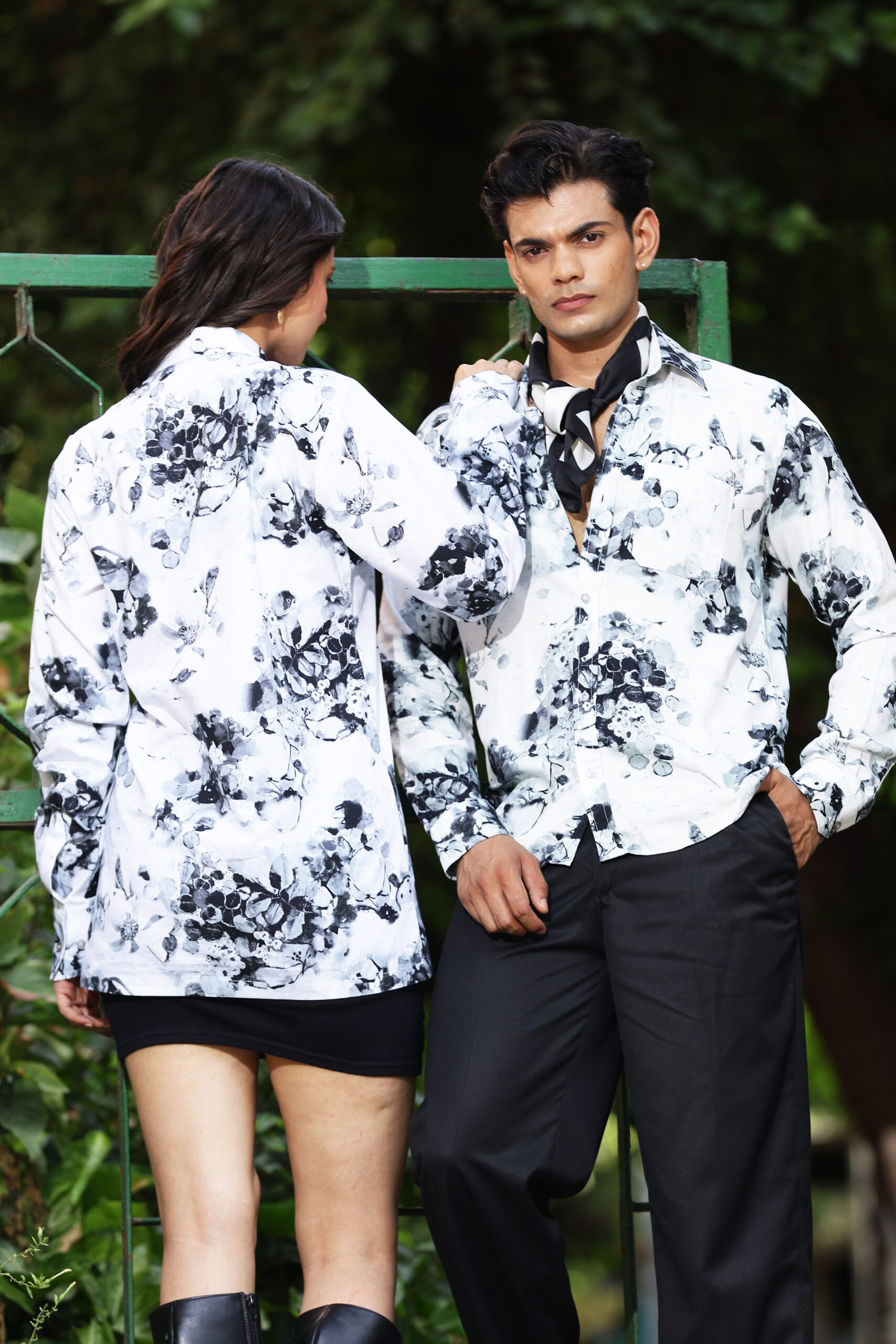 Artistic Black & White Printed Couple Outfit - Image 2